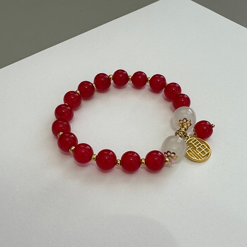 Elegant Red and Gold Beaded Bracelet